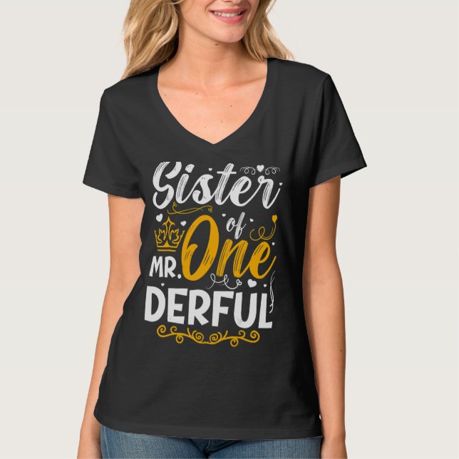 Camiseta Irmã Do Sr. Um Partido Derrogado Que Corresponde À (Frente)