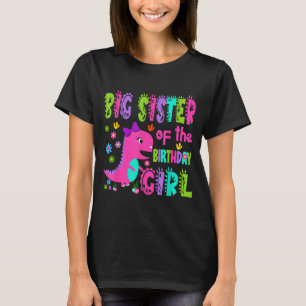 Camiseta Irmã mais velha da aniversariante saurus rex