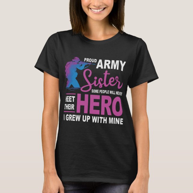 Camiseta Irmã Orgânica Nunca Conhece Heros (Frente)