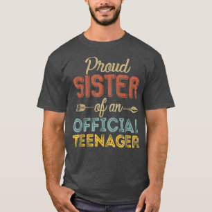 Camiseta Irmã Orgulhosa da 13 de Adolescente Oficial Aniver