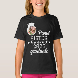 Camiseta Irmã Orgulhosa de Graduação da Família de Formando