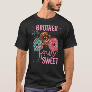 Camiseta Irmão Da Doce Festa De Quatro Rosquinhas No 4º Bda