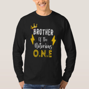 Camiseta Irmão do famoso Hip Hop 1 da Escola