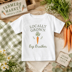 Camiseta Irmão Mais Velho Cenoura Localmente Cultivada para