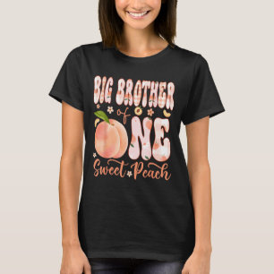 Camiseta Irmão Mais Velho de One Sweet Peach Menina de 1º A