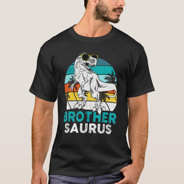 Camiseta Irmão Saurus Dinossaur Matando Família T Rex Vint (Frente)