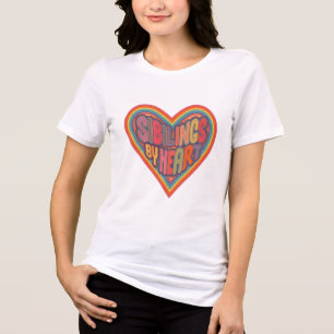 Camiseta Irmãos por Coração: Camisa-T feminina