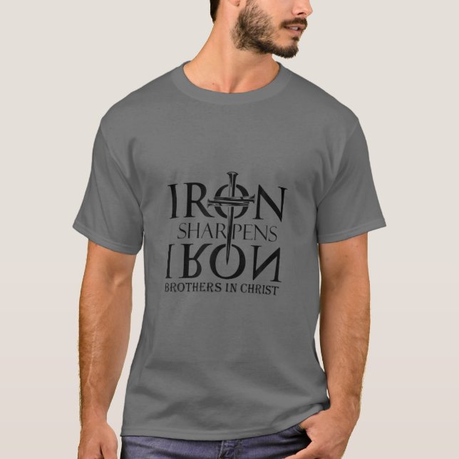 Camiseta Iron Sharpens Brothers In Christ Christian (Frente)
