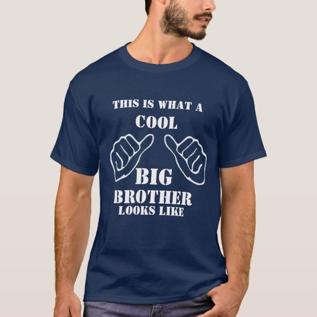 Camiseta Isto é o que um Legal Big Brother parece ser da Ju (Frente)