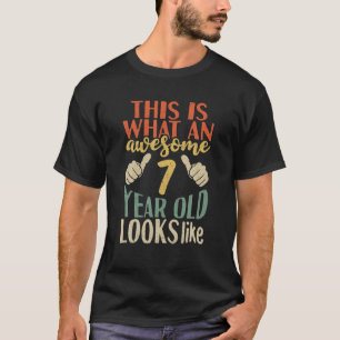 Camiseta Isto É O Que Uma Criança Incrível De 7 Anos Parece