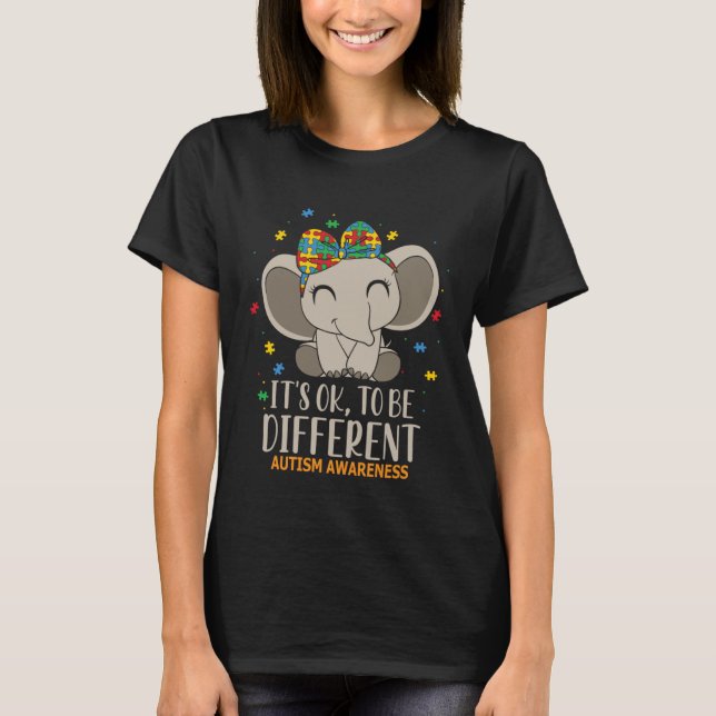 Camiseta It s Ok to Be Different Autism Awareness Puzzle El (Frente)