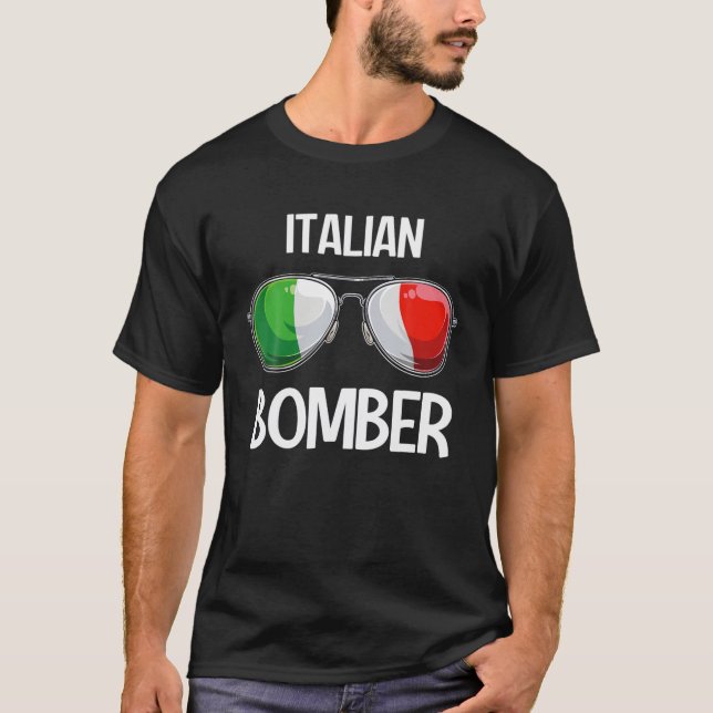 Camiseta Itália Funny Itália Slang Italia Pun Italiano Bomb (Frente)
