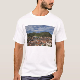 Camiseta Itália, Sardenha, Bosa. Vista urbana de Castello 