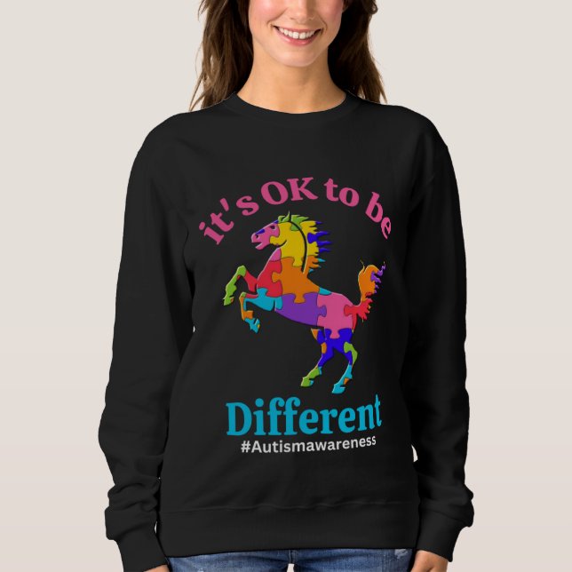 Camiseta Its Ok To Be Different Autism Awareness Acceptance (Frente)