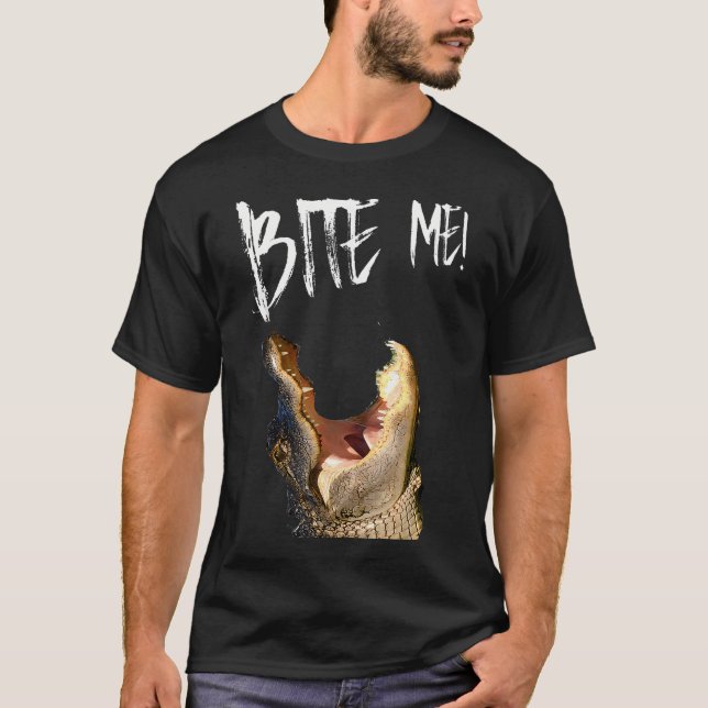 Camiseta Jacaré Impresso Bite Me (Frente)