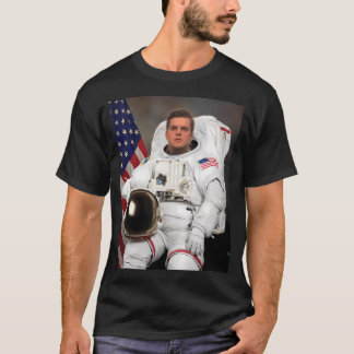 Camiseta James Caucasiano