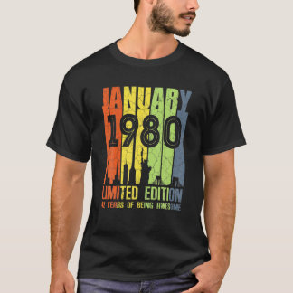Camiseta Janeiro De 1980 Edição Limitada De 42 Anos De Aten