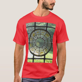 Camiseta janela de vidro com coloração zodioca