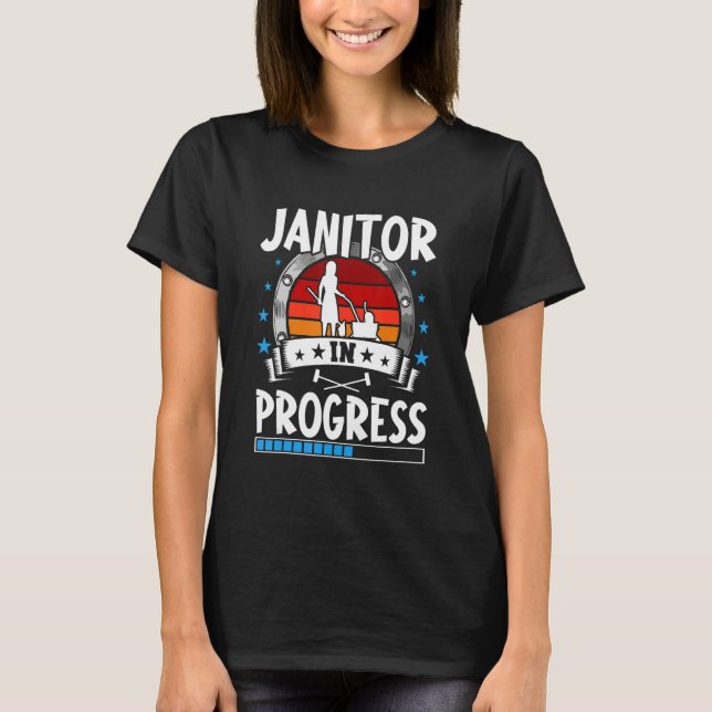 Camiseta Janitor In Progress Trainee Student (Frente)