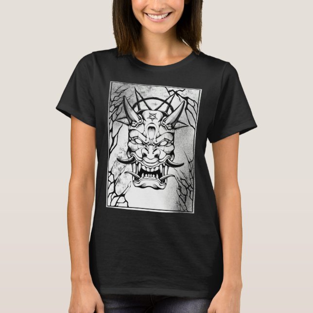 Camiseta Japão Malvado Diabo Goth Pentagrama Demônio Cabeça (Frente)