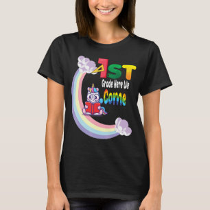 Camiseta Jardim de Infância 1rua Aqui Vemos Um Arco-Íris Cu