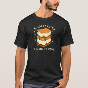 Camiseta Jardim de Infância é Mais Divertido Acampamento Fo