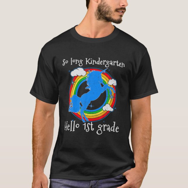 Camiseta Jardim de Infância Longo Alô, 1 Rua Grau Arco-Íris (Frente)