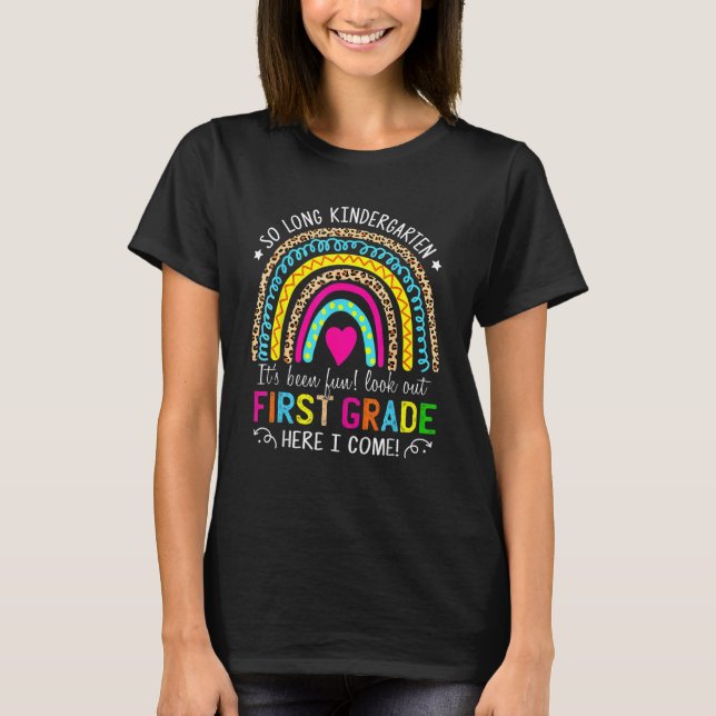Camiseta Jardim de Infância Longo Olhe Para O Primeiro Grau (Frente)