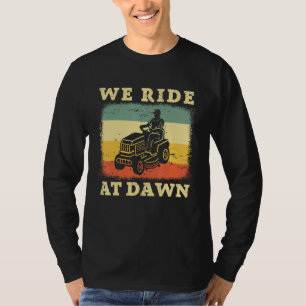 Camiseta Jardinagem De Pai De Lâmina A Que Dirigimos Na Daw