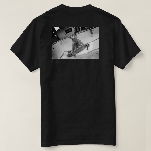 Camiseta Jay Albanamy/Cold One Aimed Em Todos Os Lábios (Verso do Design)