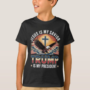 Camiseta Jesus é meu salvador é meu presidente religioso