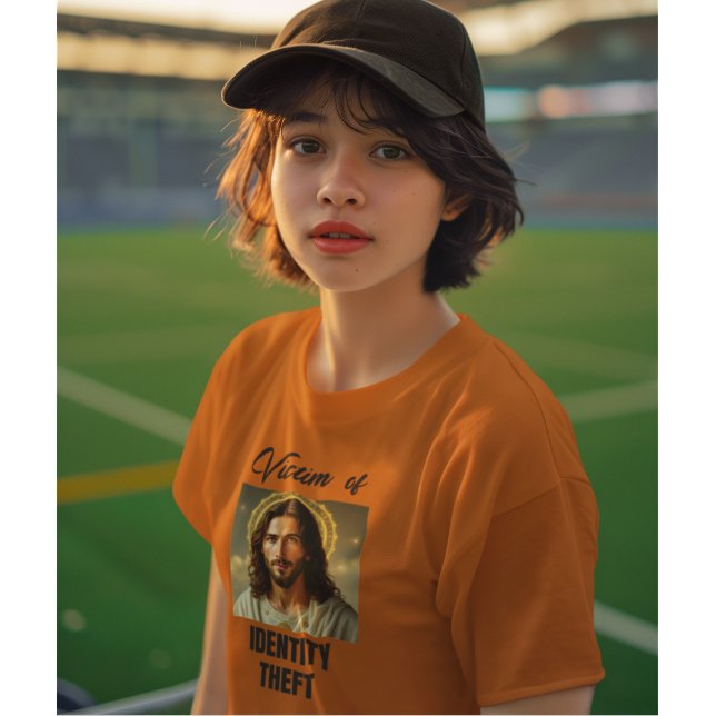 Camiseta Jesus é vítima de roubo de identidade (Criador carregado)