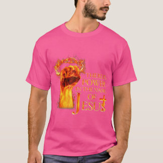 Camiseta Jesus Há Poder Em Nome De Jesust Funny C