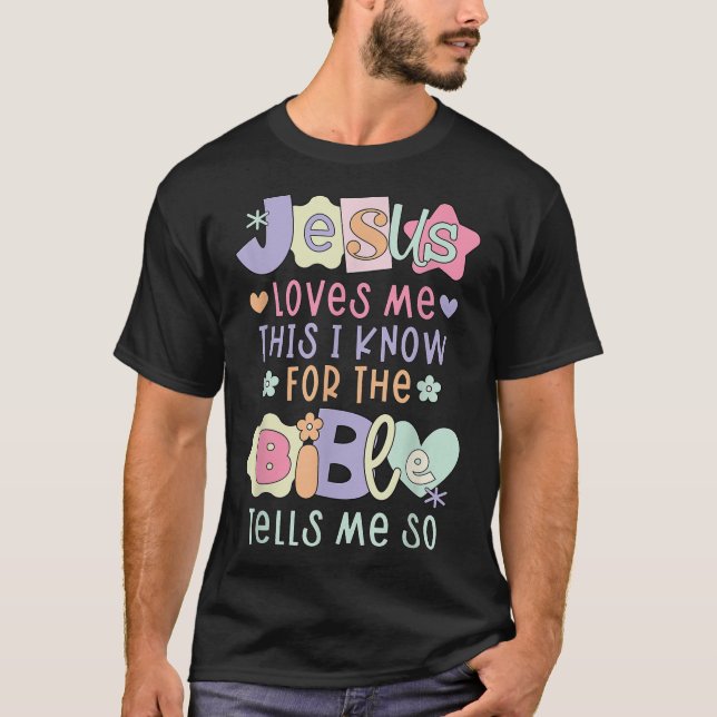 Camiseta Jesus Me Ama Isso Eu Sei Que Mulheres Eu Amo Chris (Frente)