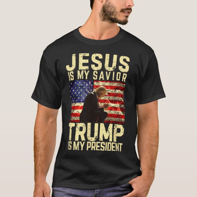 Camiseta Jesus Trump Tee - Jesus é meu Senhor Salvador me t (Frente)
