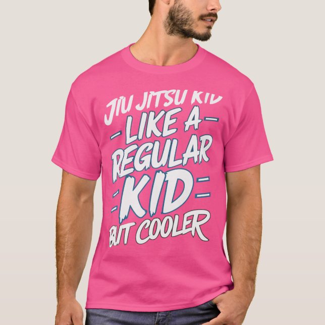 Camiseta Jiu Jitsu Kid Como Uma Criança Normal Mas Mais Fri (Frente)