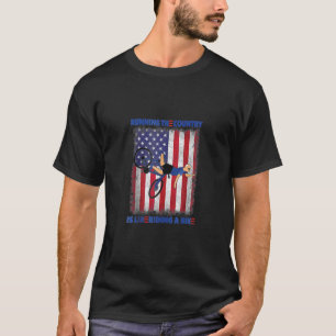 Camiseta Joe Biden Saindo Da Bicicleta Engraçado Queda