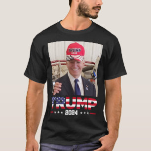 Camiseta Joe Biden Vestindo Um Chapéu De Trump