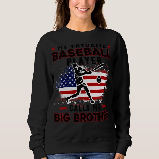 Camiseta Jogador de Baseball Favorito Me Chama Grande Irmão (Frente)