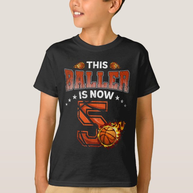 Camiseta Jogador de basquete para 5 Birthday Boys Oferece 5 (Frente)
