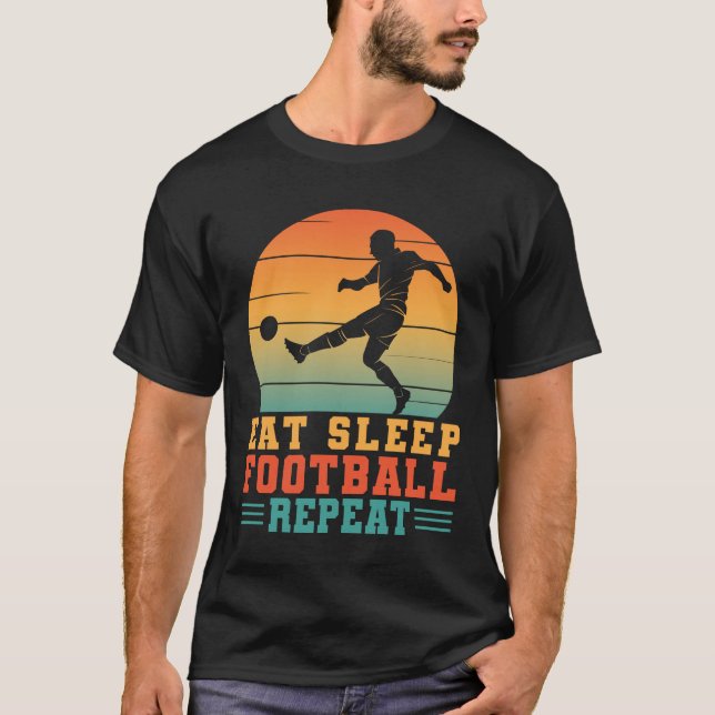 Camiseta Jogador de futebol repetitivo de futebol do Eat Sl (Frente)