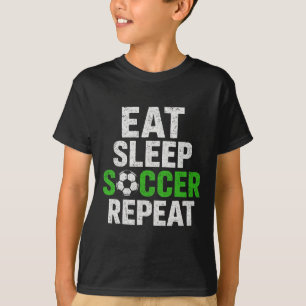 Camiseta Jogador de Futebol Retro Dizendo Comer Dormir Joga