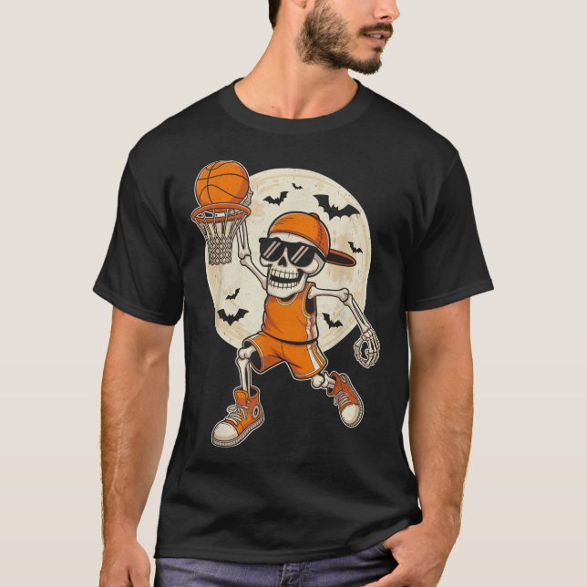 Camiseta Jogador de Halloween do Skeleton de basquete engra (Frente)