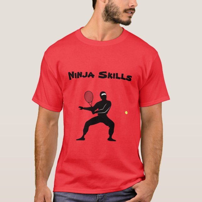 Camiseta Jogador de Tênis de Competências Ninja com Texto (Frente)
