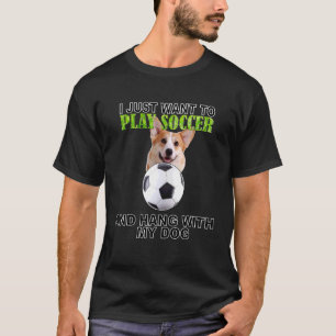 Camiseta Jogar Futebol Pendurado Com Cachorro Pembroke Wels