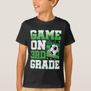 Camiseta Jogo de Futebol na 3ª Série Byck To School Fofo Es
