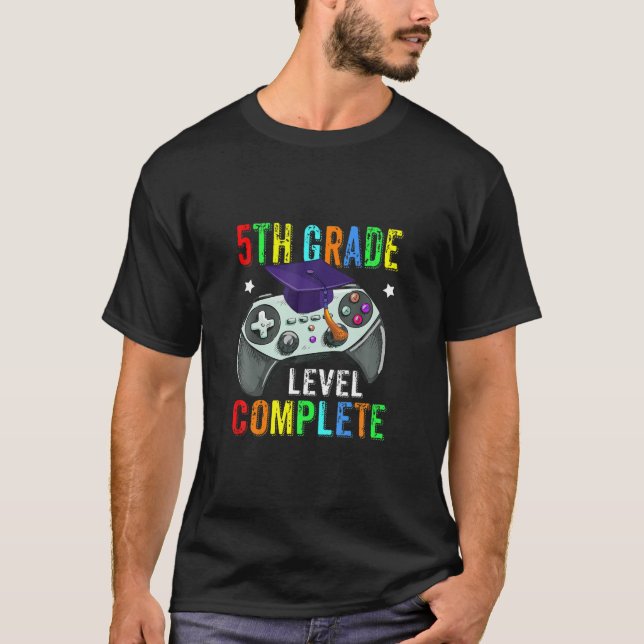 Camiseta Jogo de Vídeo de Nível de Formação de 5 (Frente)