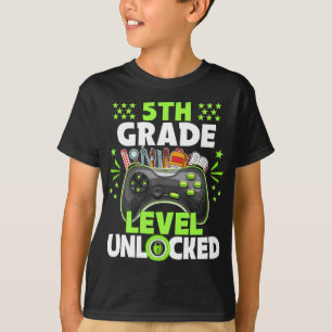 Camiseta Jogo de vídeo desbloqueado de nível 5 de volta à e