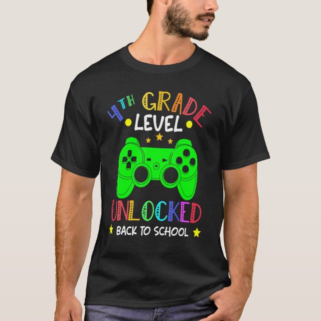 Camiseta Jogo De Vídeo Desbloqueado Do Nível 4 De Volta À E (Frente)