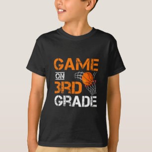 Camiseta Jogos Divertidos Na Terceira Série No Primeiro Dia